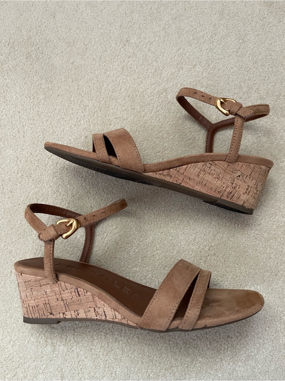 AEROSOLES WITT Cork Wedge Sandals Tan Faux Suede 6.5 - Picture 7 of 7